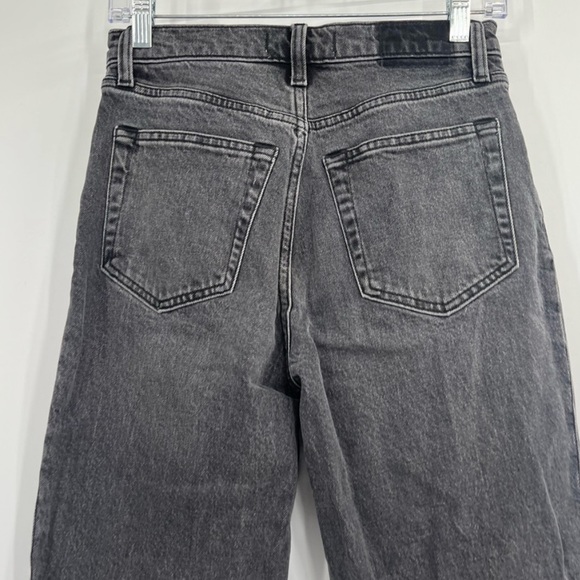 Abercrombie & Fitch The ‘90s Straight Jeans Ultra High Rise - Picture 4 of 4